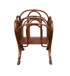 Stolek na noviny Thonet