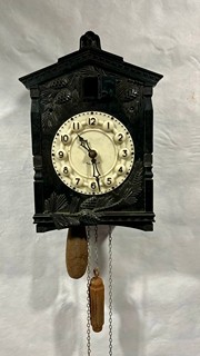 Staré nástěnné hodiny - kukačky