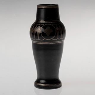 Černá vázička Art Deco