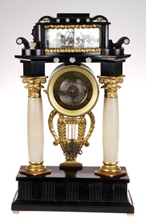 SLOUPKOVÉ HODINY BIEDERMEIER