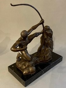 Emile Antoine Bourdelle (1861 - 1929) - Herakles napínající luk
