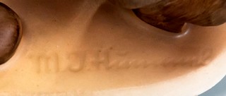 Hummel M.J. - Plastika Malý vandrovník s deštníkem a pejskem