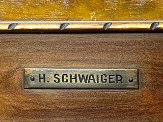 Hanuš Schwaiger (1854 - 1912) - Muzikant (Studie k obrazu Člověk je tu)