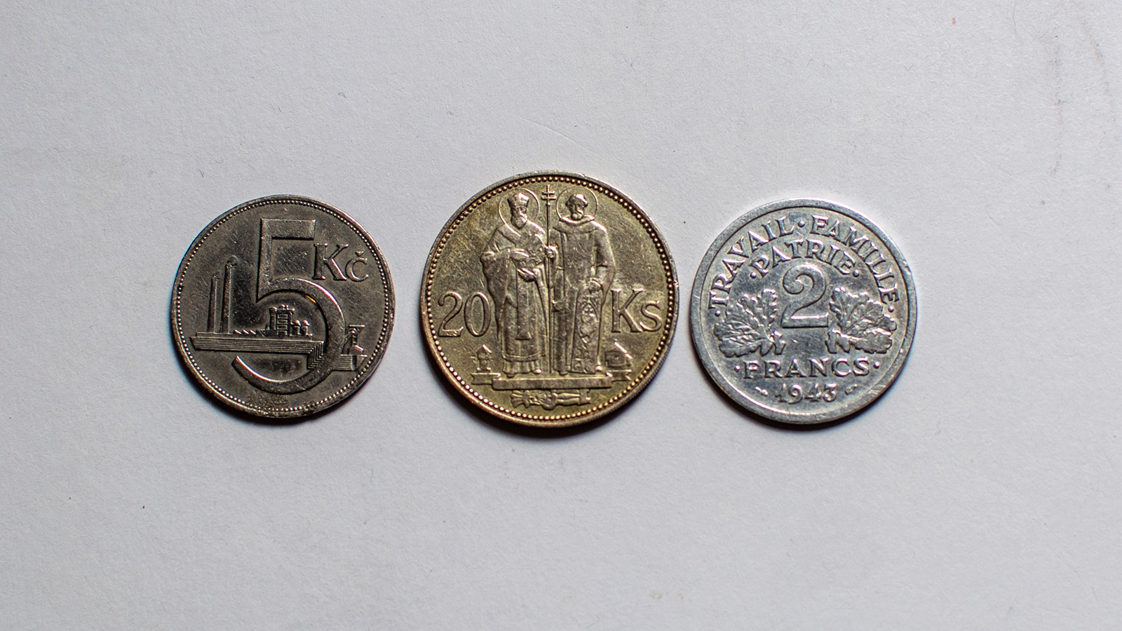 Sada tří historických mincí