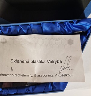 Waldimarson Ulfar - Skleněná plastika Velryby