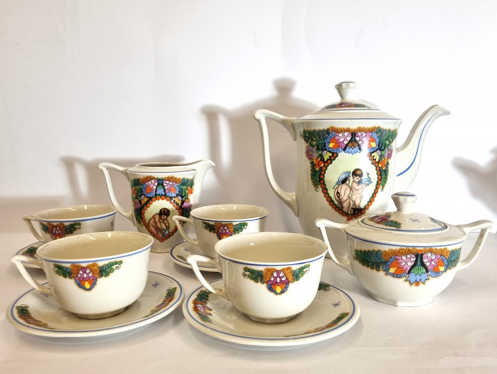 Podhrázský Václav - Porcelánový ručně malovaný servis na kávu