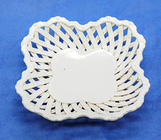 Porcelánka Loket – Prolamovaná miska