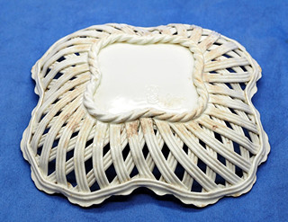 Porcelánka Loket – Prolamovaná miska