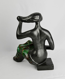 Jitka Forejtová (1923-1996) - Sedící dívka, Retro soška