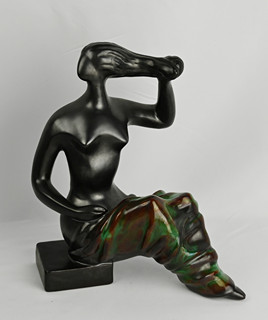 Jitka Forejtová (1923-1996) - Sedící dívka, Retro soška