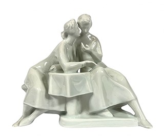 Royal dux (1853) - Ženy v kavárně