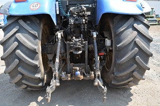 NEW HOLLAND  T7.270 KOLOVÝ TRAKTOR