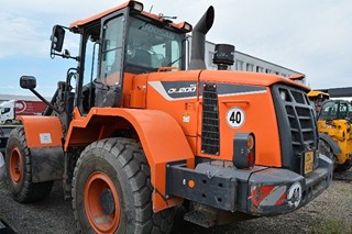 DOOSAN DL200TC-5 - KOLOVÝ NAKLADAČ