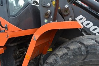 DOOSAN DL200TC-5 - KOLOVÝ NAKLADAČ