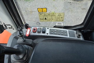 DOOSAN DL200TC-5 - KOLOVÝ NAKLADAČ
