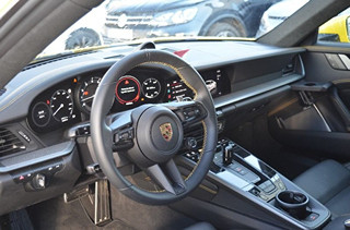 PORSCHE 911 CARRERA