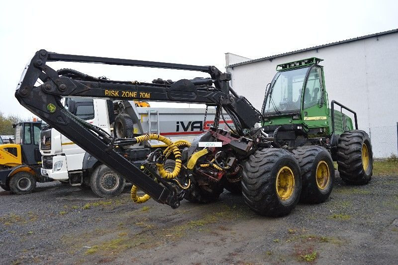 JOHN DEERE 1470D HARVESTOR