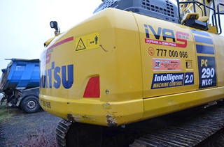 KOMATSU PC 290NLCI PÁSOVÉ RYPADLO + RYCHLUPÍNAČ,LŽÍCE A SVAHOVÁ LOPATA
