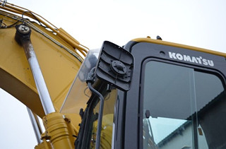 KOMATSU PC 290NLCI PÁSOVÉ RYPADLO + RYCHLUPÍNAČ,LŽÍCE A SVAHOVÁ LOPATA