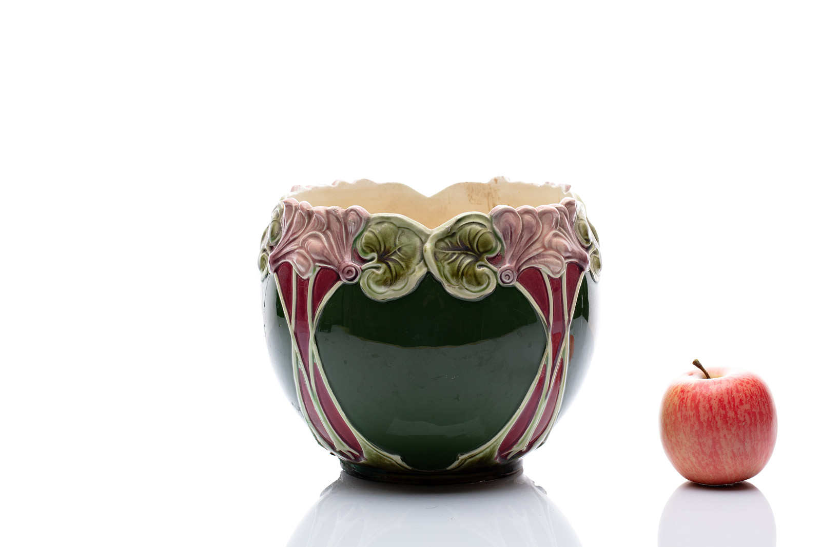 Art Nouveau flower pot | Eichwald (Dubai)