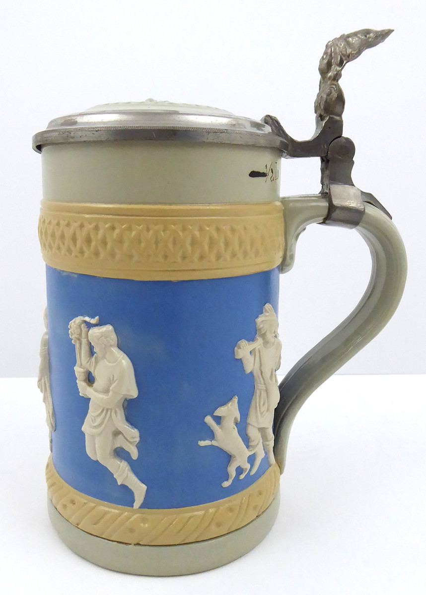 VILLEROY & BOCH, METTLACH - KORBEL S RELIÉFNÍMI FIGURAMI V ANGLICKÉM STYLU