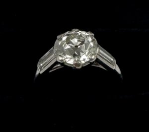 CARTIER - LUXUSNÍ PLATINOVÝ ART DECO PRSTEN S DIAMANTY 3,22 CT