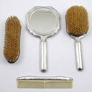 TOALETNÍ SOUPRAVA - KARL HOHMANN, PFORZHEIM