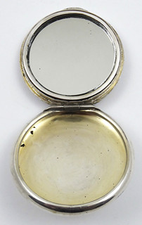 LUXUSNÍ STŘÍBRNÉ KAPESNÍ ZRCÁTKO