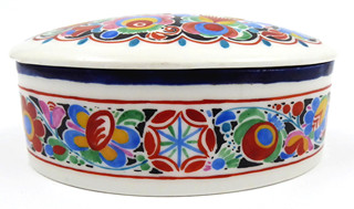 LIDOVÁ MALÍRNA V TELČI - MALOVANÁ PORCELÁNOVÁ DÓZIČKA