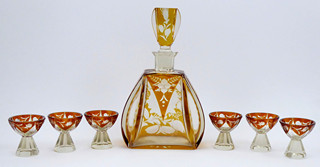 ART DECO RUČNĚ BROUŠENÁ LIKÉROVÁ SOUPRAVA S AMBROVOU LAZUROU