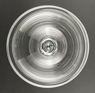 FRANTIŠEK CHOCHOLATÝ (NAR. 1944) - MOSER, KARLOVY VARY - OBŘÍ ČÍŠE S NÁZVEM ŠTÍHLÁ DÁMA ZE SADY FYZIOGNOMICKÝ BAR