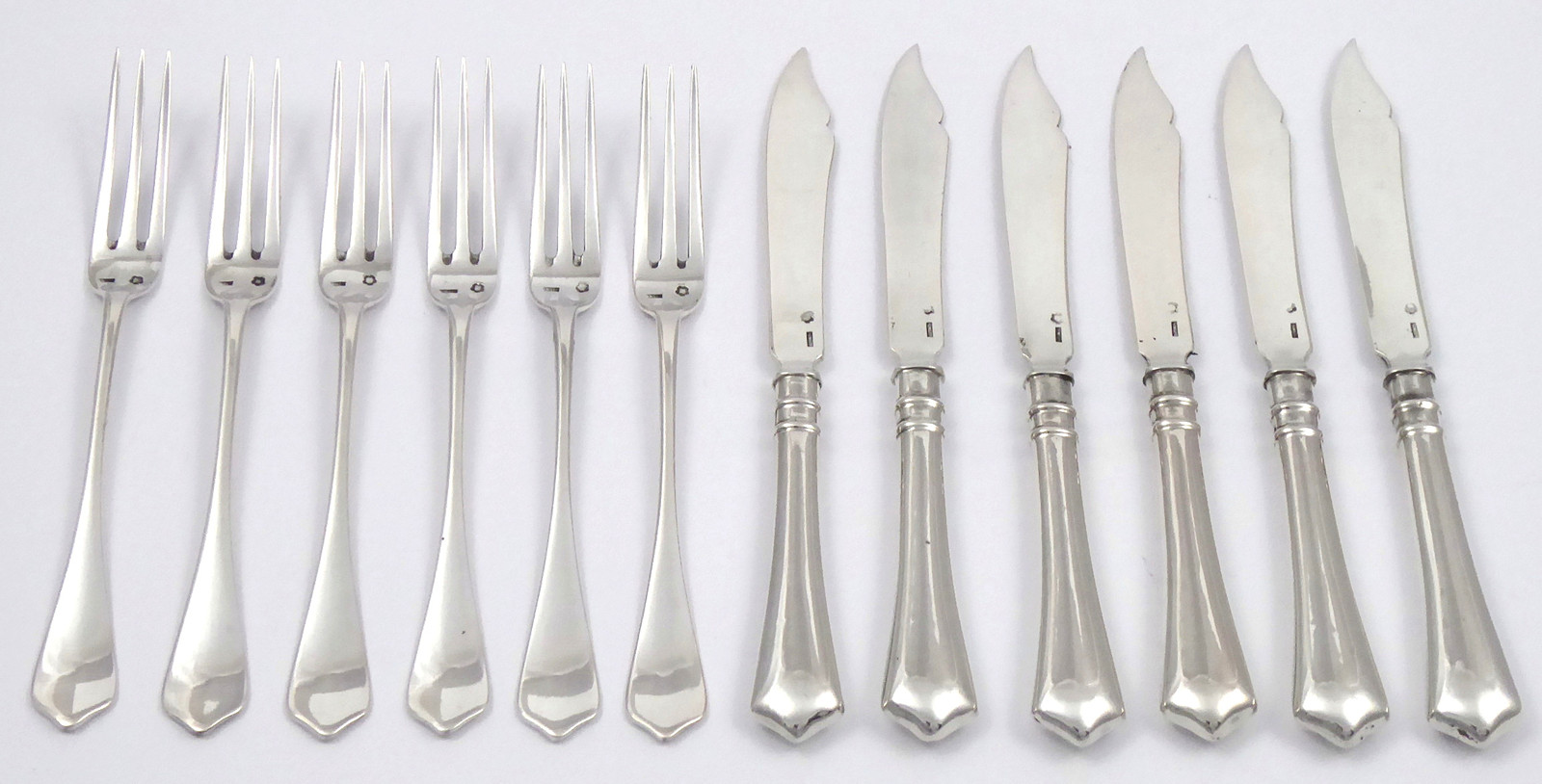 CELOSTŘÍBRNÉ MALÉ PŘÍBORY PRO ŠEST OSOB - EDMUND SINGER, VÍDEŇ