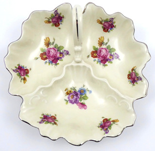 FRANZ MANKA, ALTROHLAU - MISKA VE TVARU LISTU S ÚCHYTEM