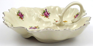 FRANZ MANKA, ALTROHLAU - MISKA VE TVARU LISTU S ÚCHYTEM