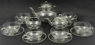 LADISLAV SUTNAR (1897-1976) - ČAJOVÝ SOUBOR Z VARNÉHO SKLA