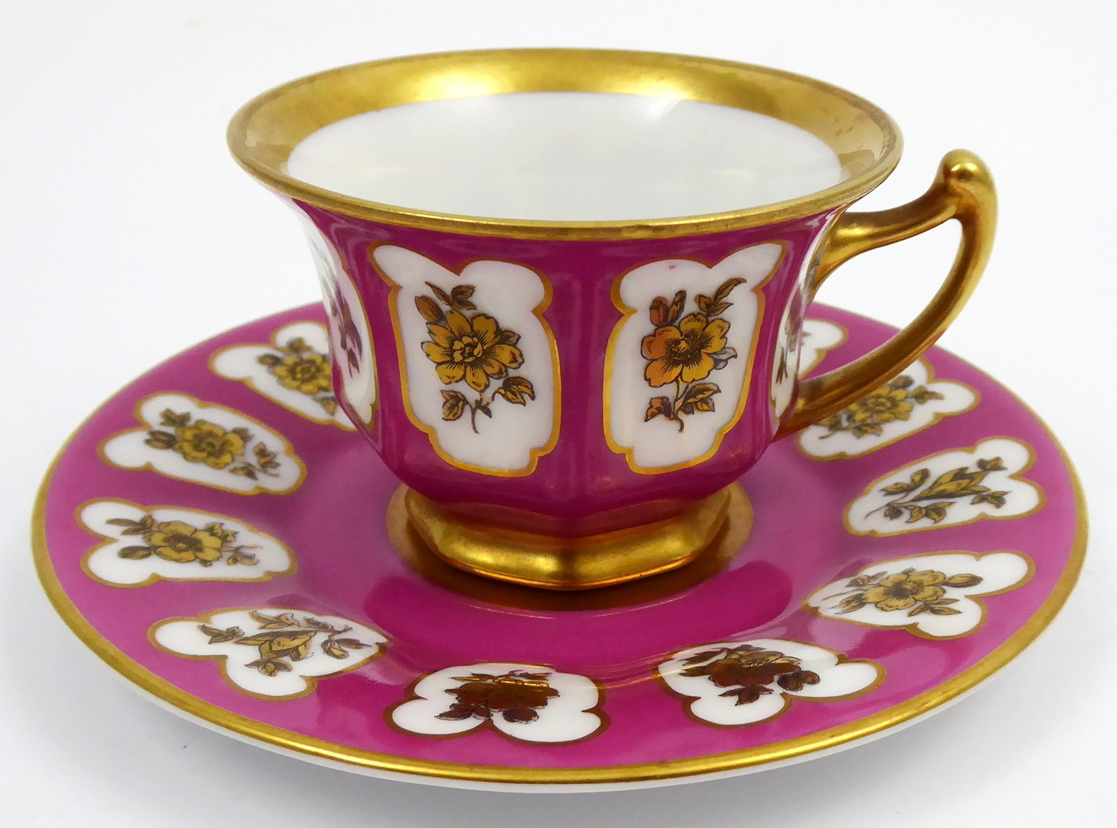 RŮŽOVÝ MOKA ŠÁLEK SE ZLATÝMI KVĚTINAMI - ROSENTHAL