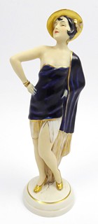 ELLY STROBACH (1908-2002) - ART DECO CHARLESTONOVÁ DÁMA S KLOBOUKEM - ROYAL DUX, DUCHCOV