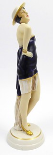 ELLY STROBACH (1908-2002) - ART DECO CHARLESTONOVÁ DÁMA S KLOBOUKEM - ROYAL DUX, DUCHCOV