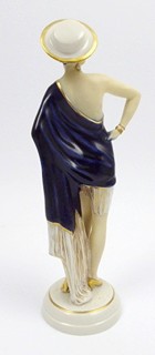 ELLY STROBACH (1908-2002) - ART DECO CHARLESTONOVÁ DÁMA S KLOBOUKEM - ROYAL DUX, DUCHCOV