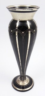 ART DECO VÁZA SE STŘÍBREM - WILHELM KRALIK, SKLÁRNA LENORA