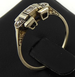 ART DECO ZLATÝ PRSTEN S PŘÍRODNÍMI DIAMANTY - 0,10 CT