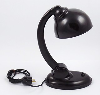 KLOUBOVÁ BAKELITOVÁ STOLNÍ LAMPA - TYP 11126