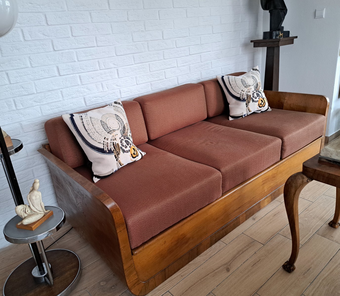 Jindřich Halabala (1903 - 1978) - Pohovka - s úložným prostorem