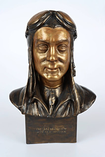 Jaroslav Horejc (1886 - 1983) - Busta letce mjr. Františka Nováka