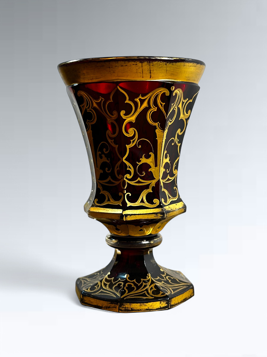 Rubínový skleněný pohár - Biedermeier