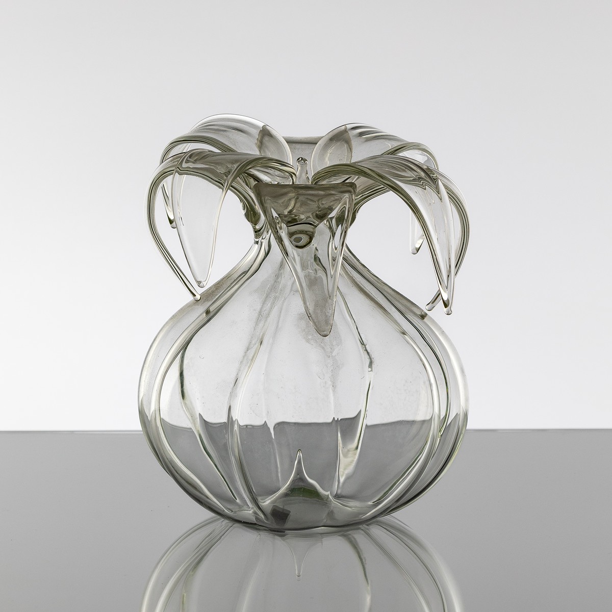 Věra Lišková (1924 - 1985) - Poupě (Chrpa)