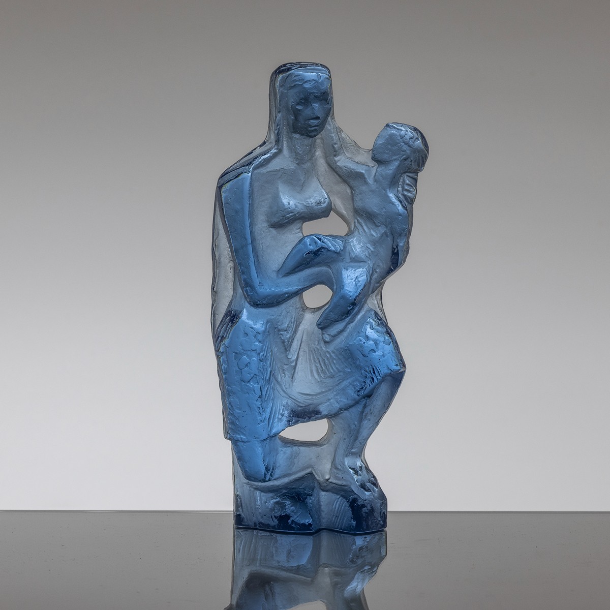 Jan Černý (1907 - 1978) - Madona s dítětem