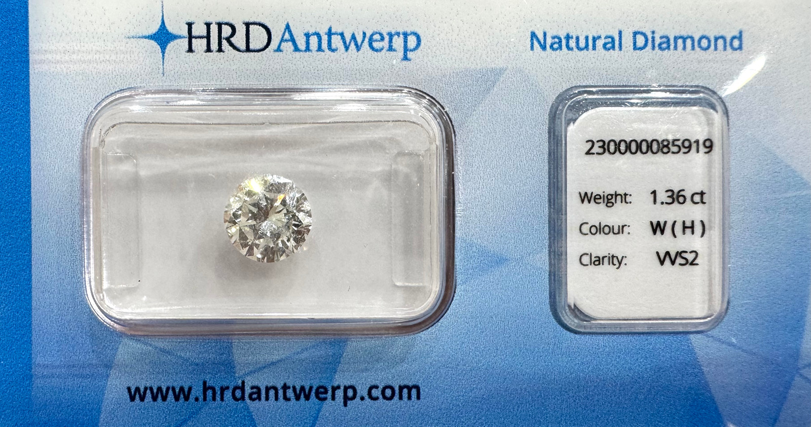 Investiční přírodní briliant 1,36ct , VVS2 , W(H)