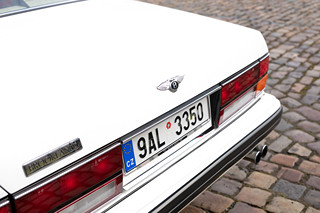 Luxusní, investiční vůz Bentley Brooklands