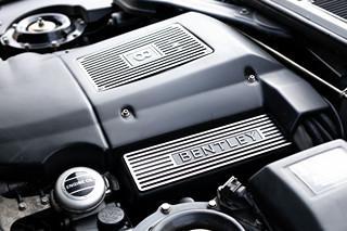 Luxusní, investiční vůz Bentley Brooklands